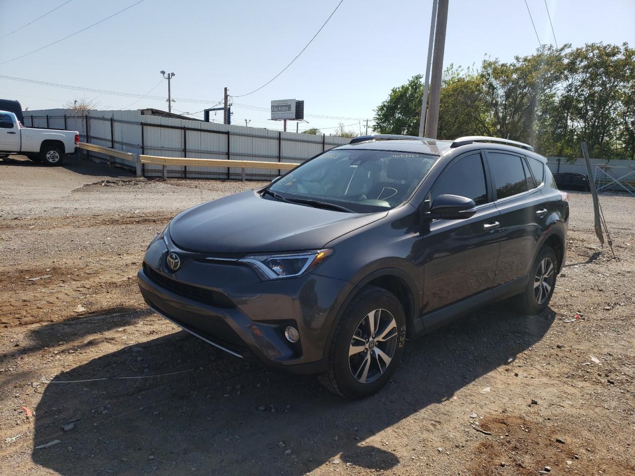 Photo 2 from auction – 2018 TOYOTA RAV4 ADVEN with VIN 2T3WFREV8JW428168
