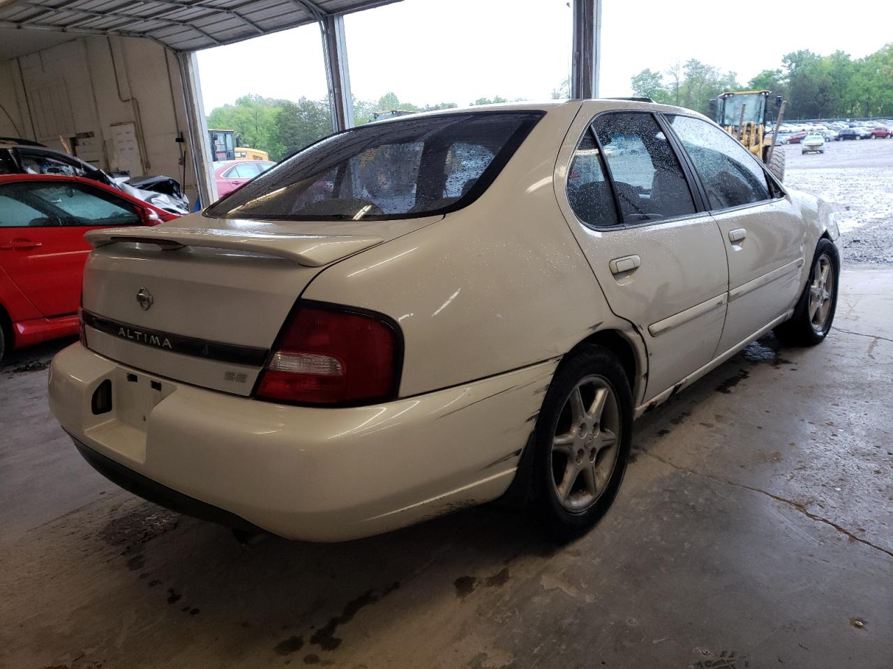 Photo 4 from auction – 2001 NISSAN ALTIMA XE with VIN 1N4DL01D51C208486