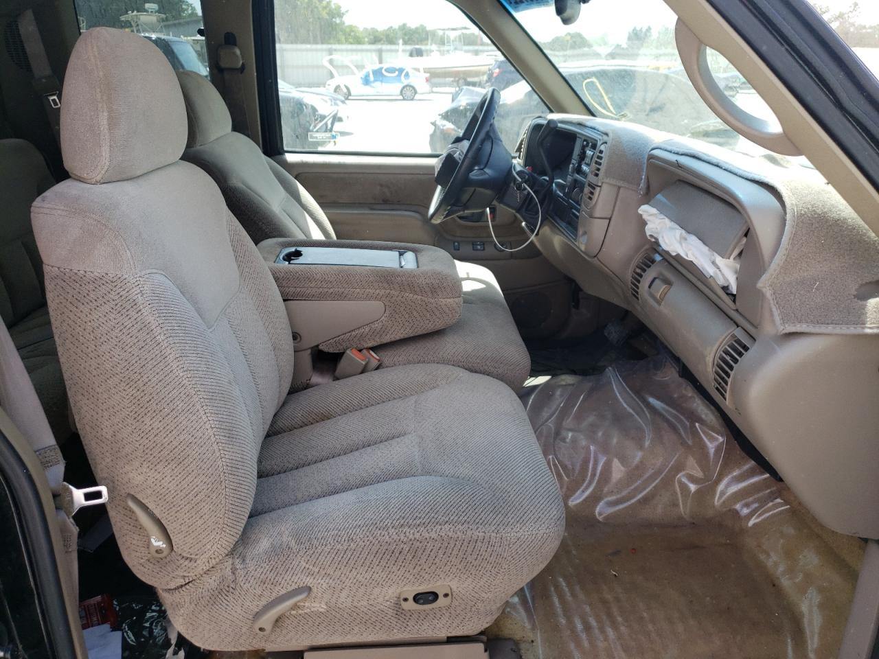 Photo 5 from auction – 1998 GMC SIERRA C15 with VIN 2GTEC19R2W1532142