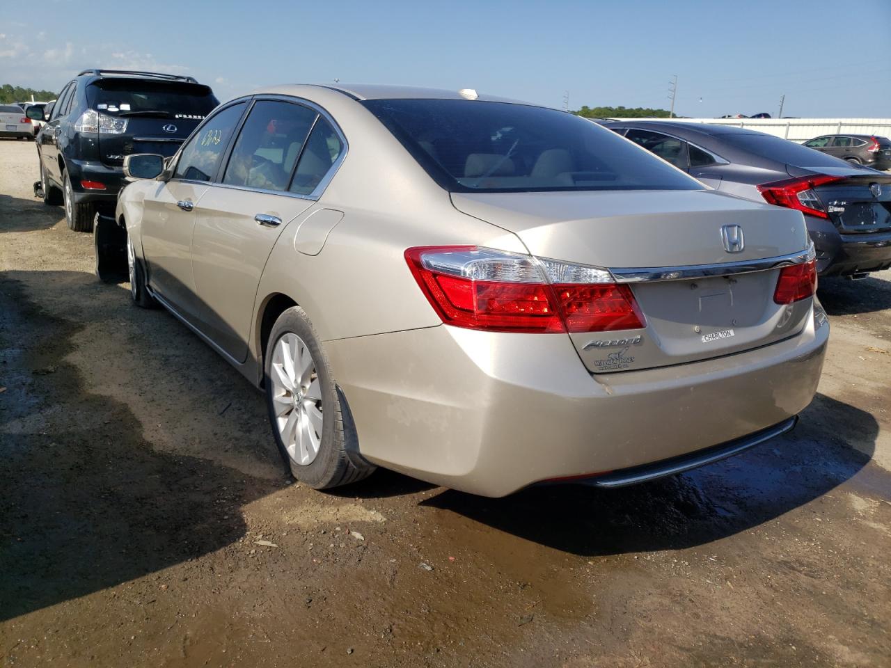 Photo 3 from auction – 2014 HONDA ACCORD EXL with VIN 1HGCR2F89EA143933
