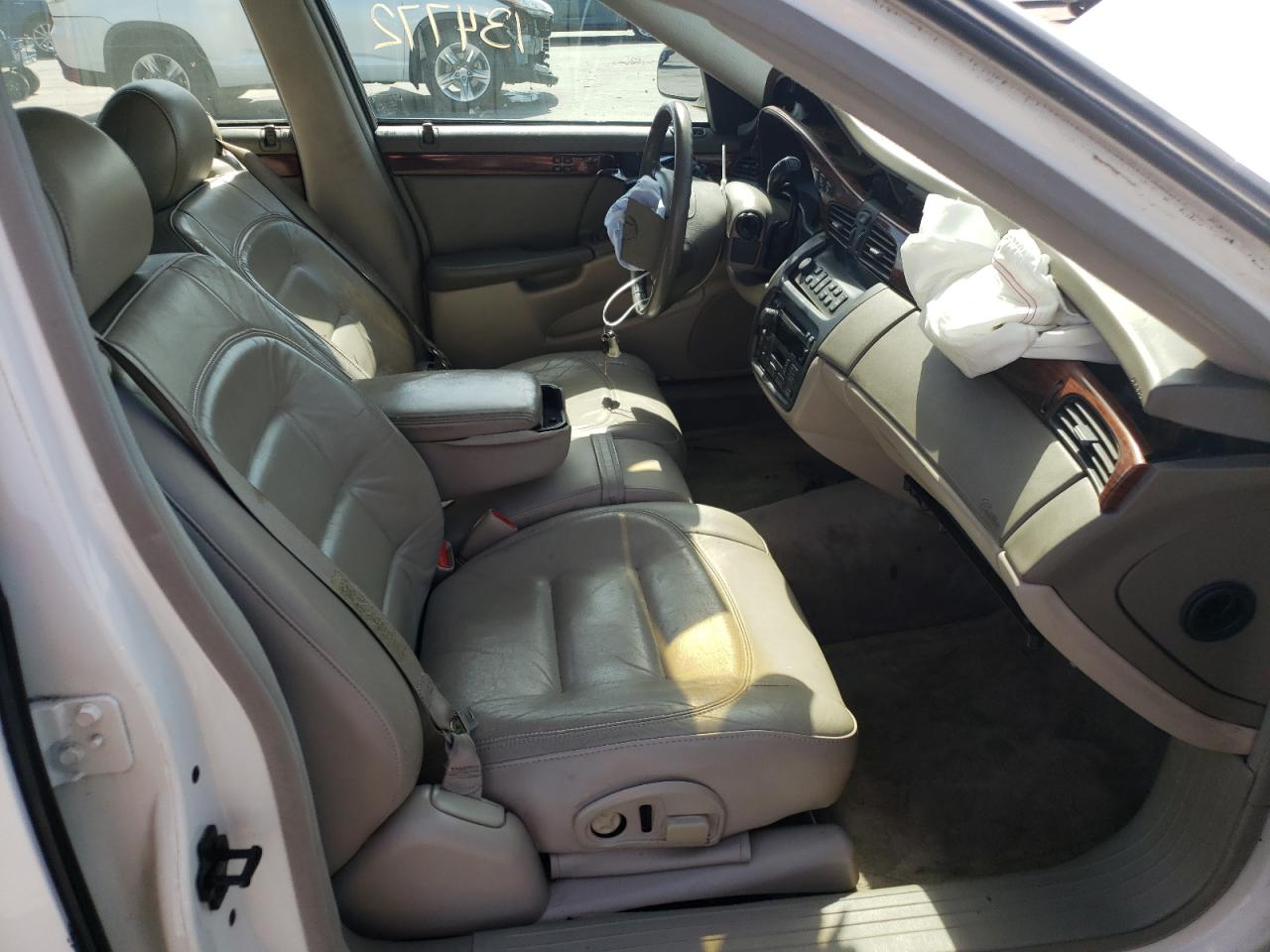 Photo 5 from auction – 2002 CADILLAC DEVILLE with VIN 1G6KD54Y42U128153