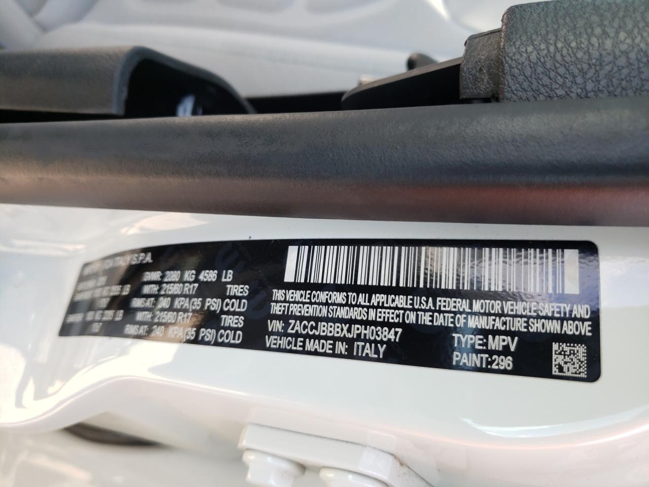 Photo 11 from auction – 2018 JEEP RENEGADE L with VIN ZACCJBBBXJPH03847