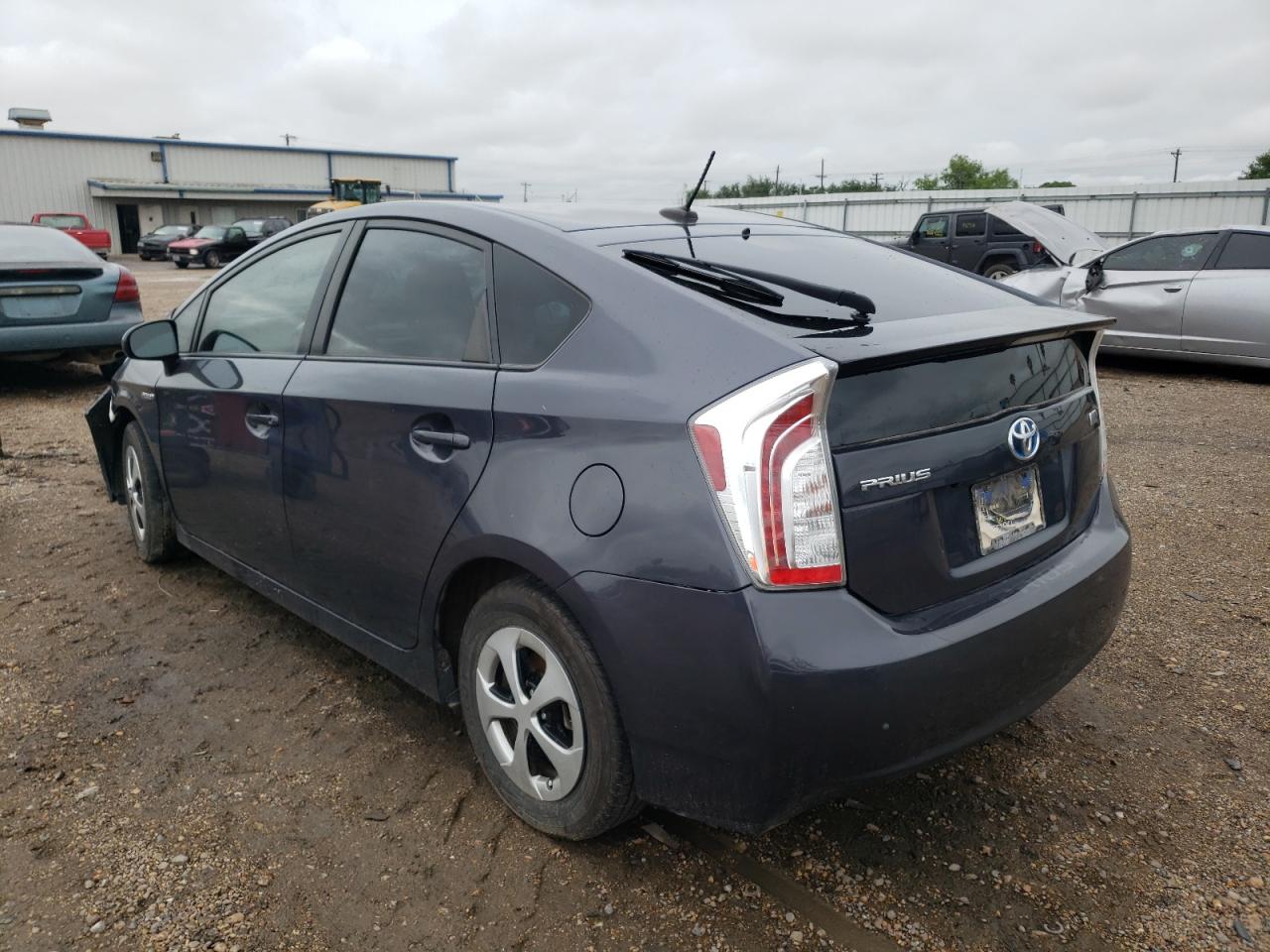 Photo 3 from auction – 2015 TOYOTA PRIUS with VIN JTDKN3DU7F1989166