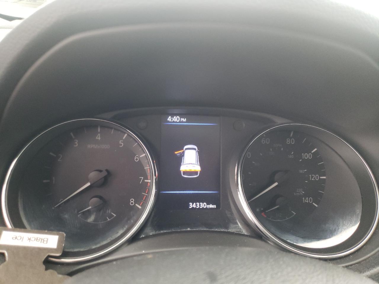 Photo 8 from auction – 2018 NISSAN ROGUE S with VIN 5N1AT2MV2JC818399