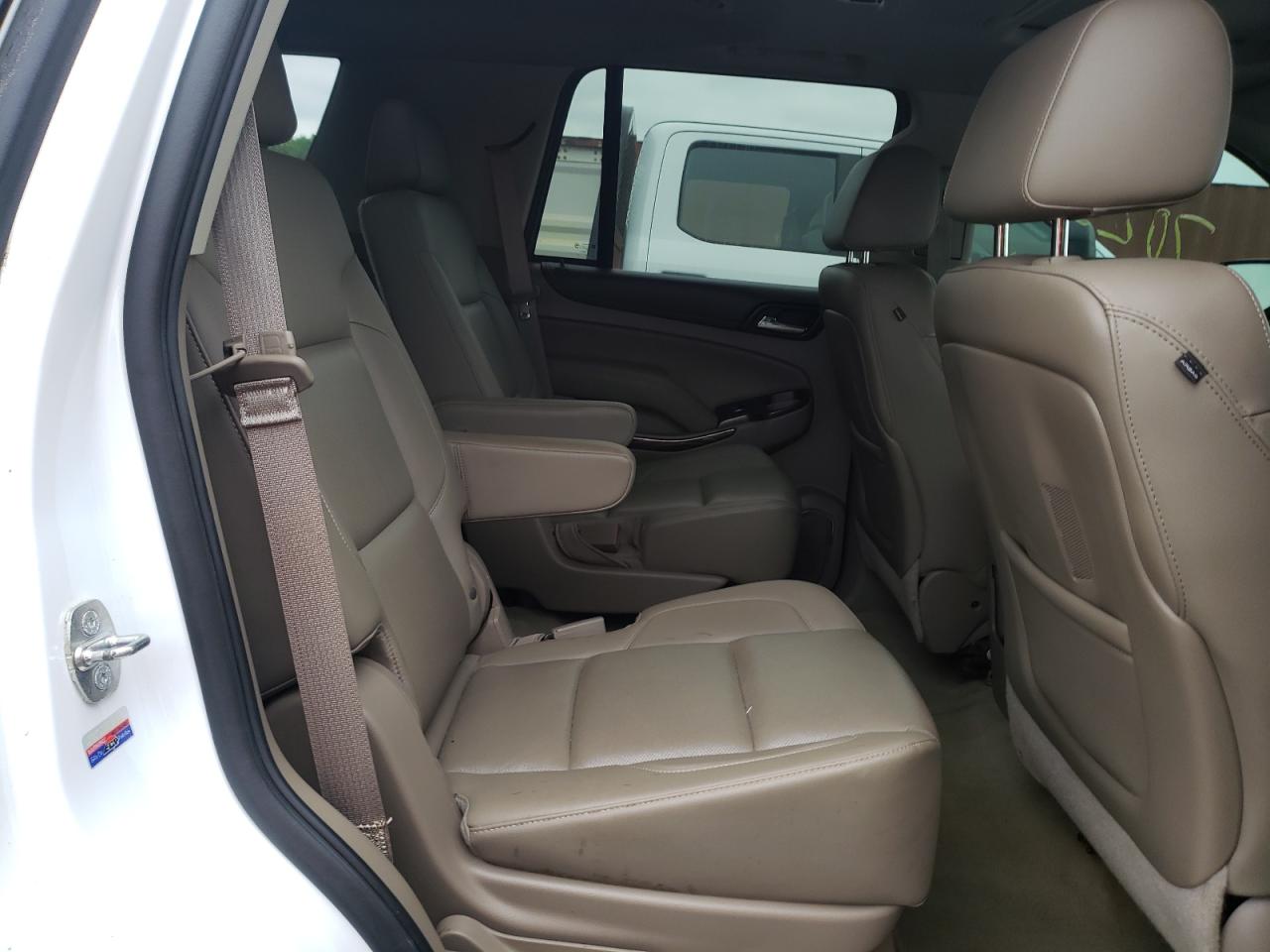 Photo 6 from auction – 2015 GMC YUKON SLT with VIN 1GKS2BKC3FR564384
