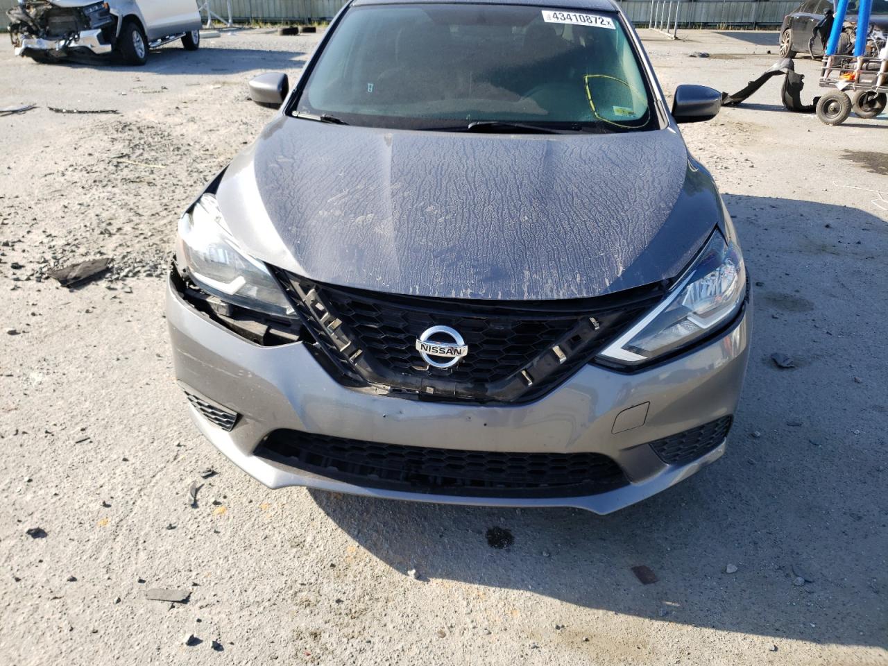 Photo 9 from auction – 2017 NISSAN SENTRA S with VIN 3N1AB7AP4HY316640