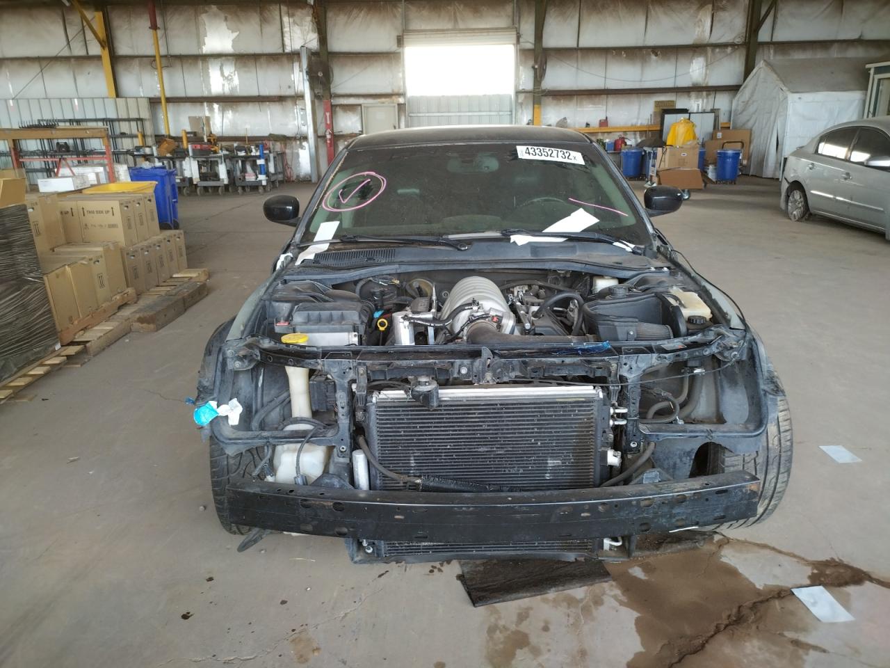 Photo 9 from auction – 2006 CHRYSLER 300C SRT-8 with VIN 2C3KA73W76H340205