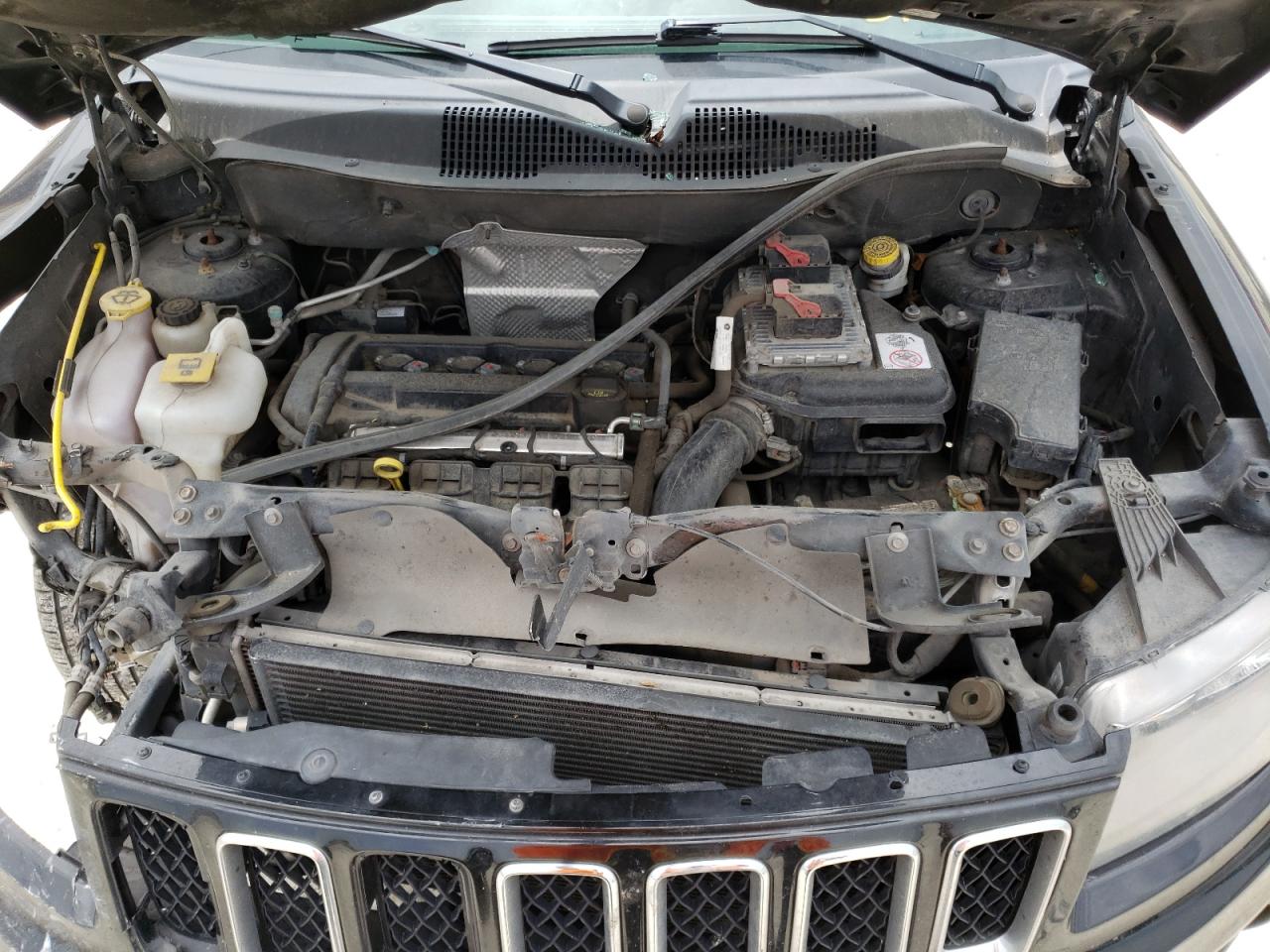 Photo 7 from auction – 2016 JEEP COMPASS SP with VIN 1C4NJCBA9GD687797