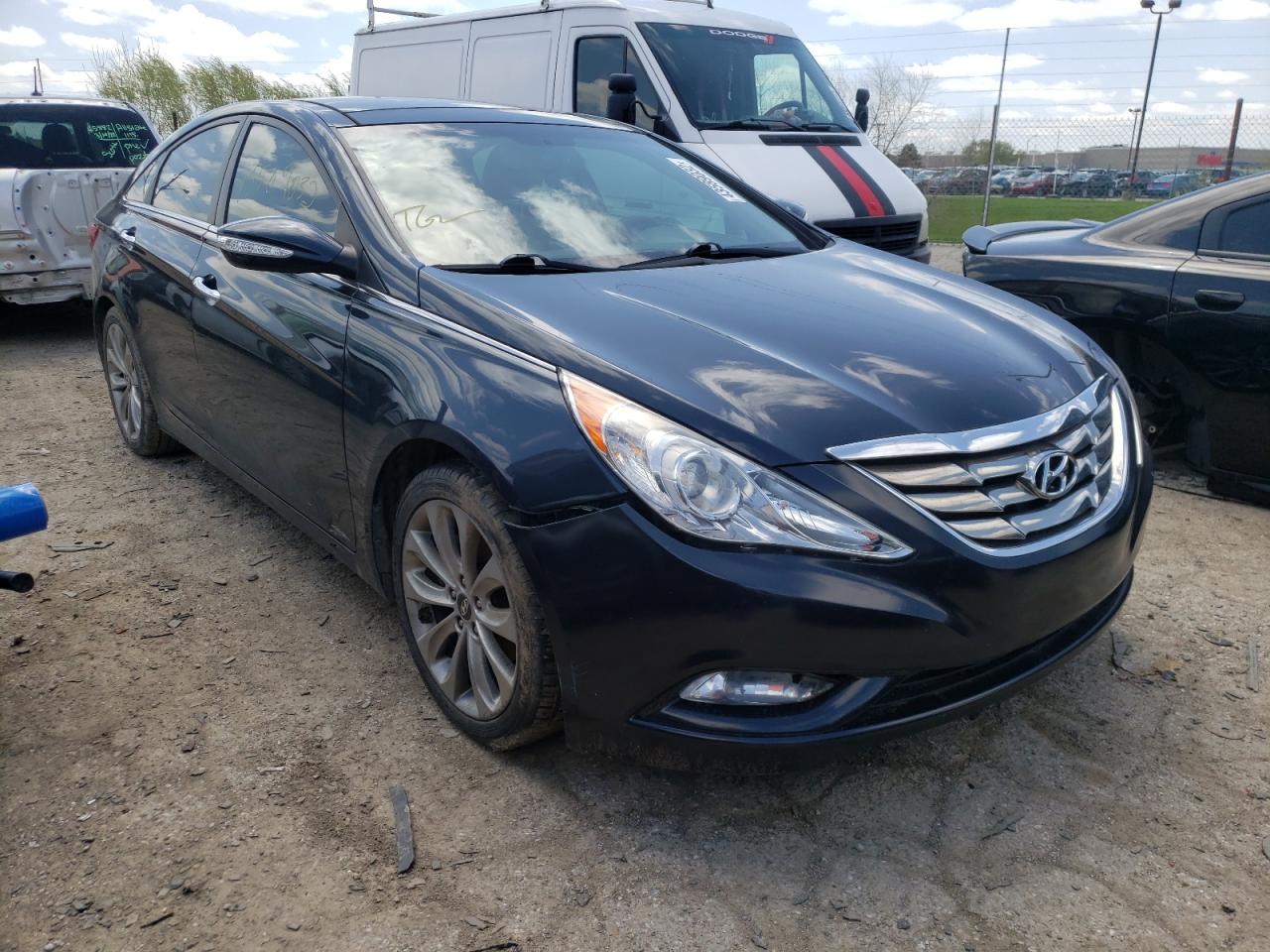 HYUNDAI SONATA SE 2012 with VIN 5NPEC4AB5CH431218 - Photo from auction