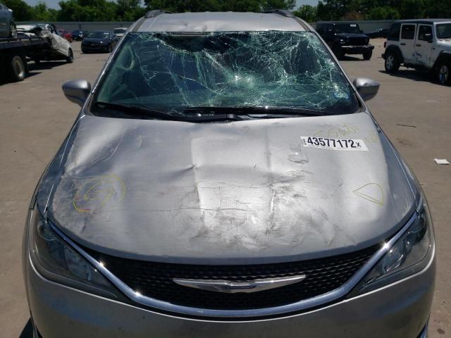 Photo 9 from auction – 2017 CHRYSLER PACIFICA T with VIN 2C4RC1BG1HR705681