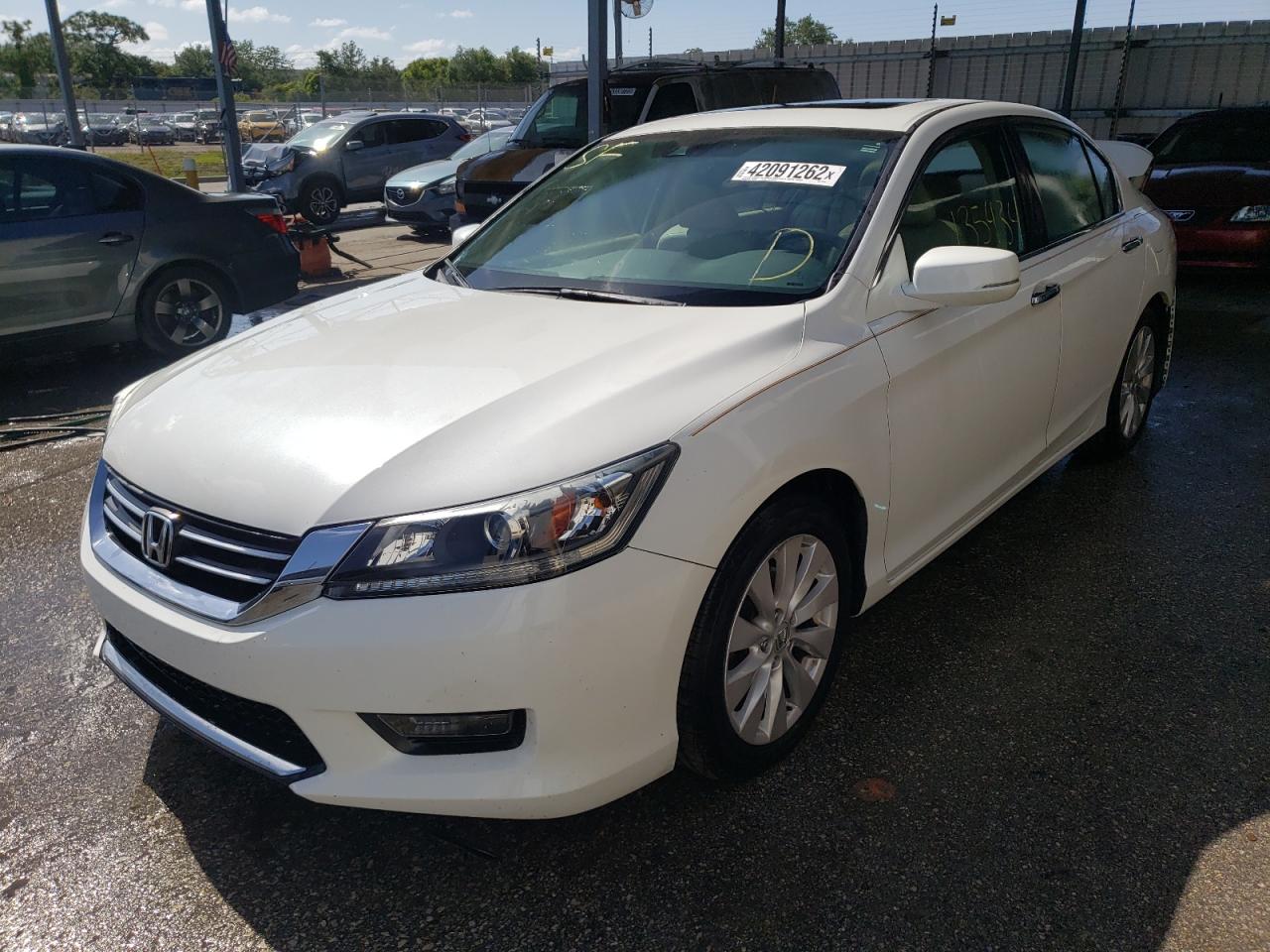 Photo 2 from auction – 2014 HONDA ACCORD EXL with VIN 1HGCR2F86EA231841