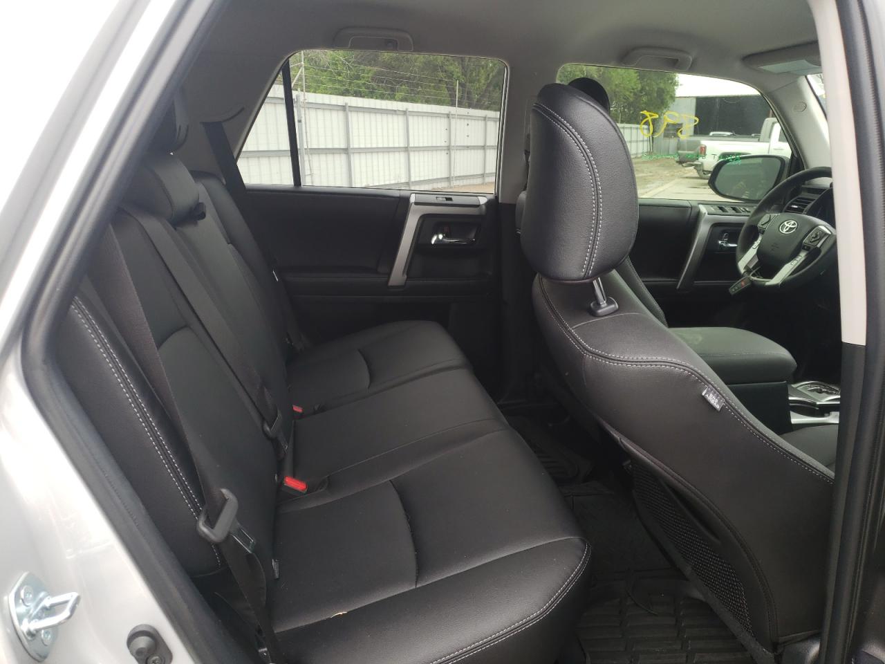 Photo 18 from auction – 2022 TOYOTA 4RUNNER TR with VIN JTEAU5JR1N5259394