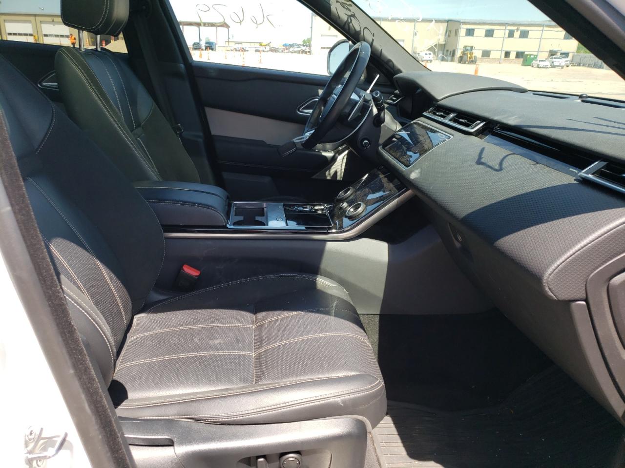 Photo 5 from auction – 2020 LAND ROVER RANGE ROVE with VIN SALYK2EX8LA267490