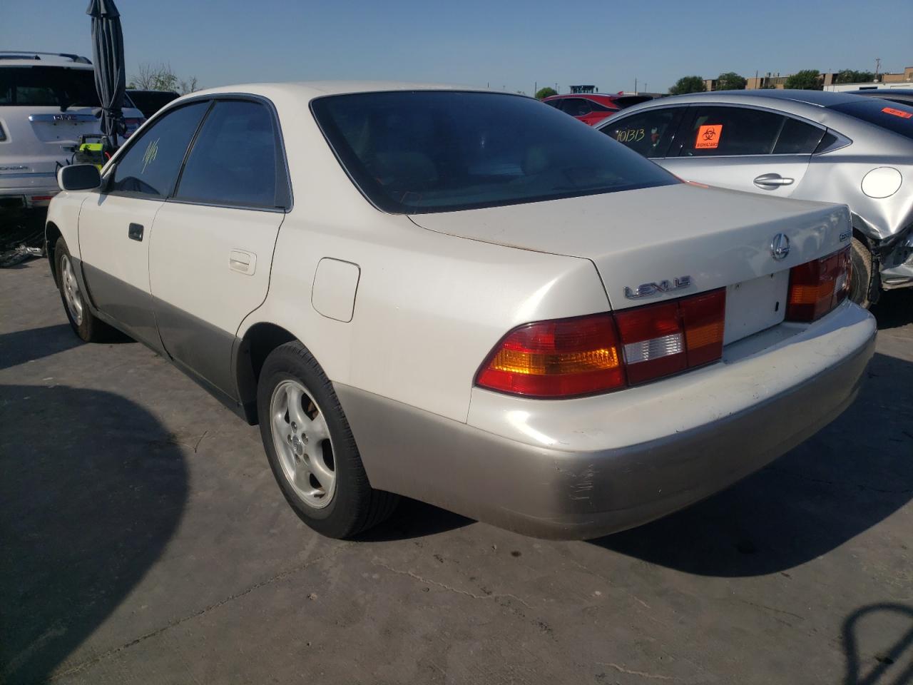 Photo 3 from auction – 1997 LEXUS ES 300 with VIN JT8BF22G4V0056350