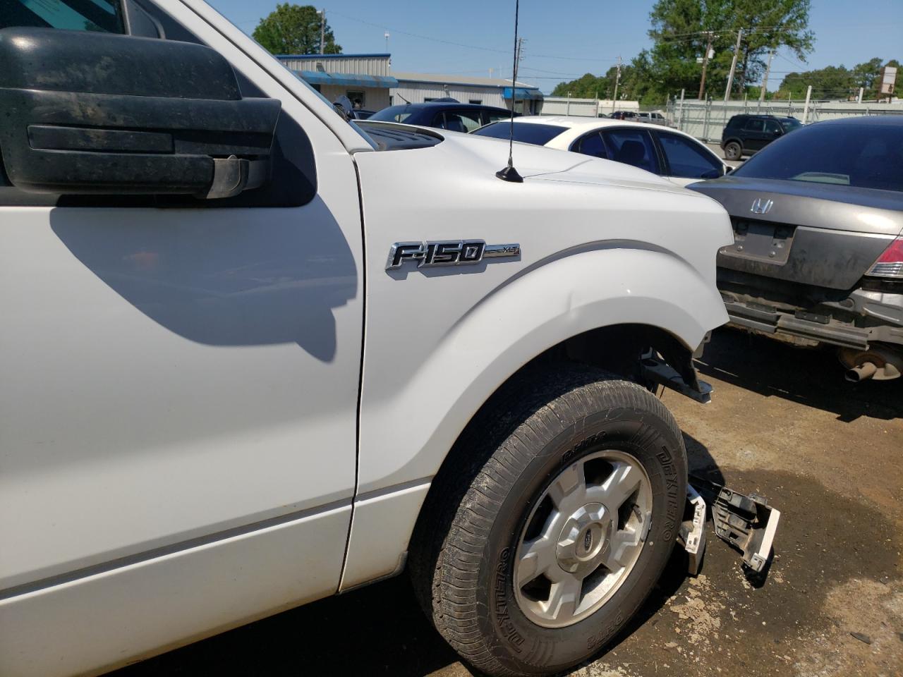 Photo 9 from auction – 2014 FORD F150 SUPER with VIN 1FTFX1CF8EFD12681
