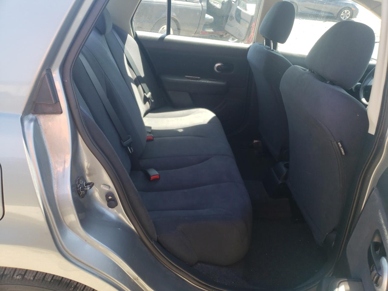 Photo 6 from auction – 2009 NISSAN VERSA S with VIN 3N1BC11E09L499319