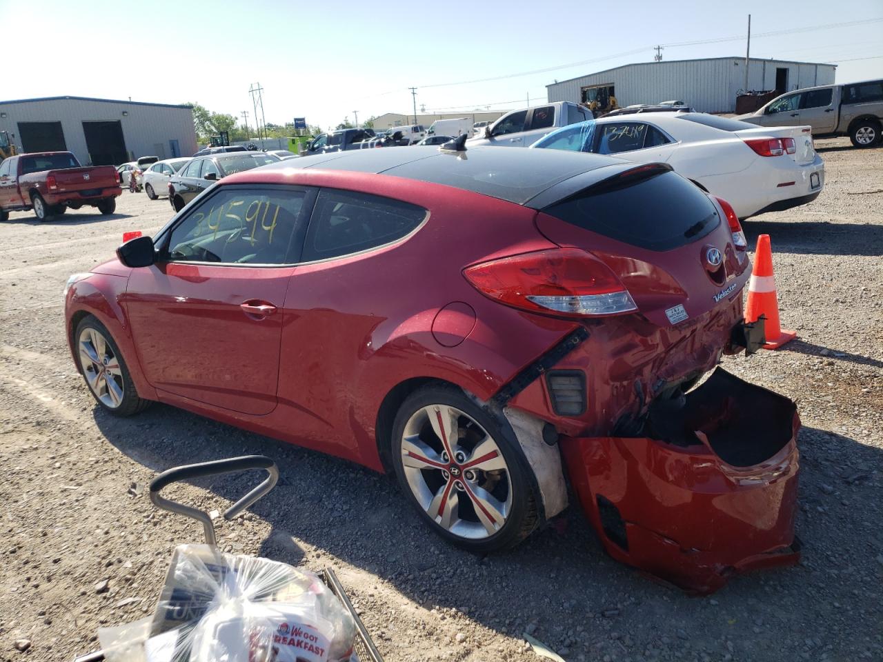 Photo 3 from auction – 2017 HYUNDAI VELOSTER with VIN KMHTC6AD1HU323501