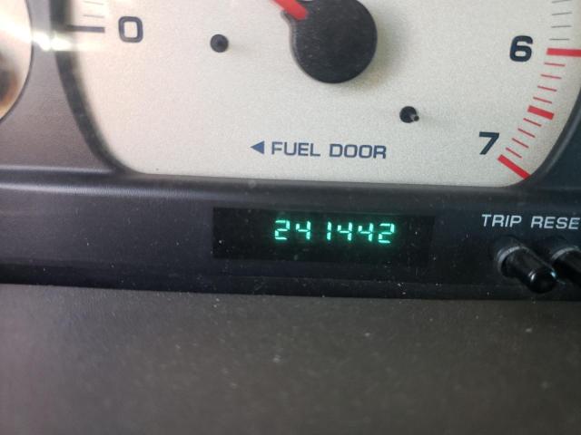 Photo 8 from auction – 2000 CHRYSLER TOWN & COU with VIN 1C4GP64L0YB608313