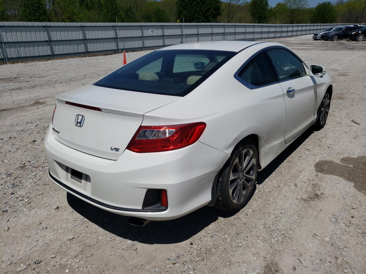 Photo 4 from auction – 2013 HONDA ACCORD EXL with VIN 1HGCT2B88DA010165