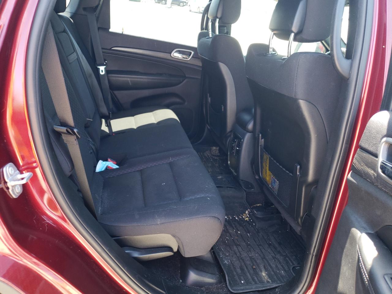 Photo 6 from auction – 2018 JEEP GRAND CHER with VIN 1C4RJFAG3JC375013