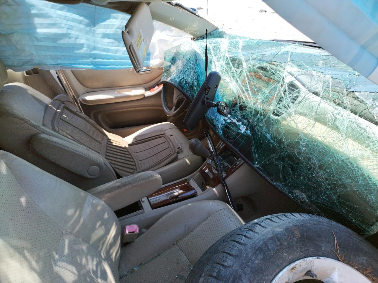 Photo 5 from auction – 2005 TOYOTA HIGHLANDER with VIN JTEEP21A850081594