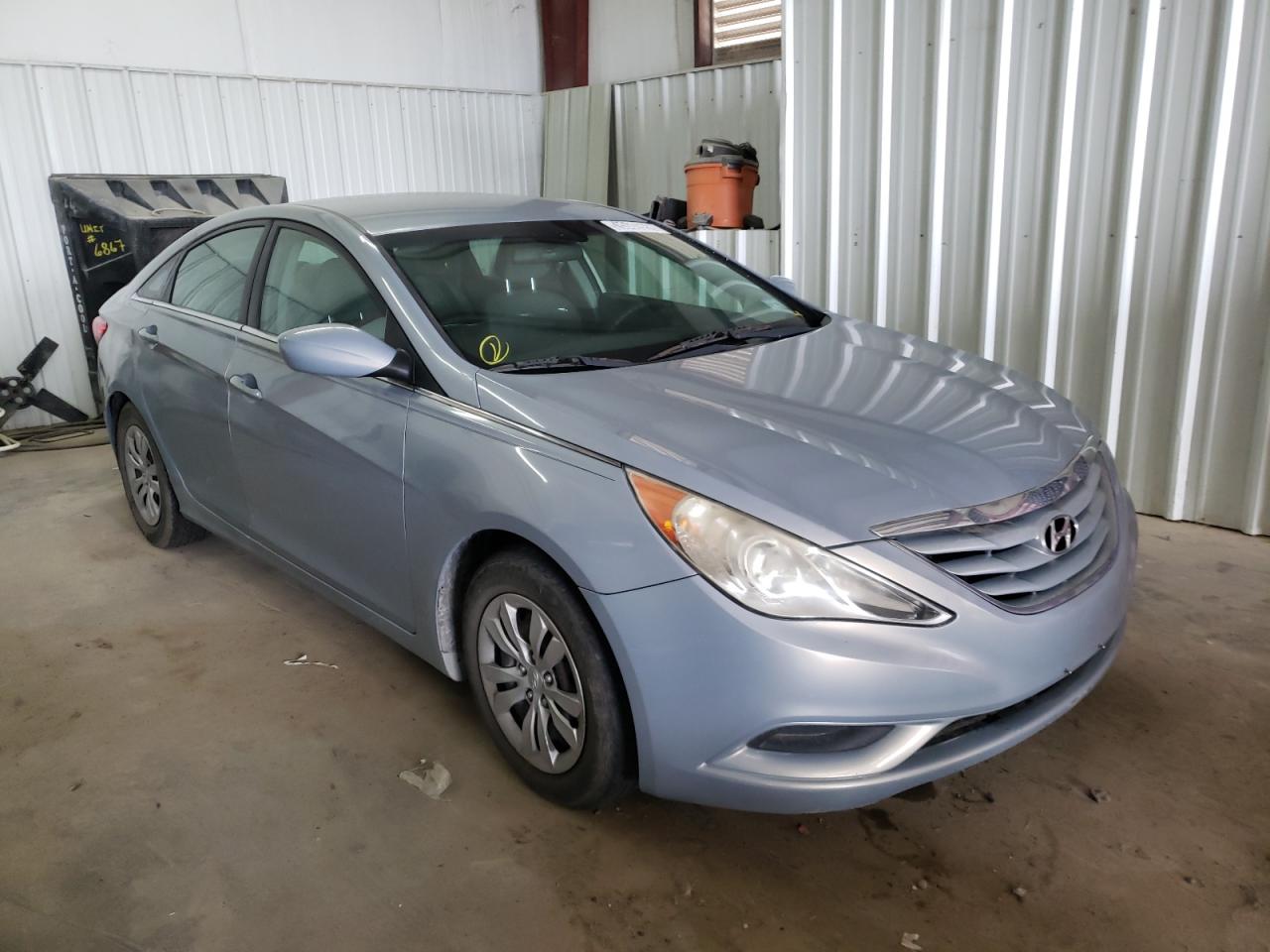HYUNDAI SONATA GLS 2011 with VIN 5NPEB4AC1BH046491 - Photo from auction