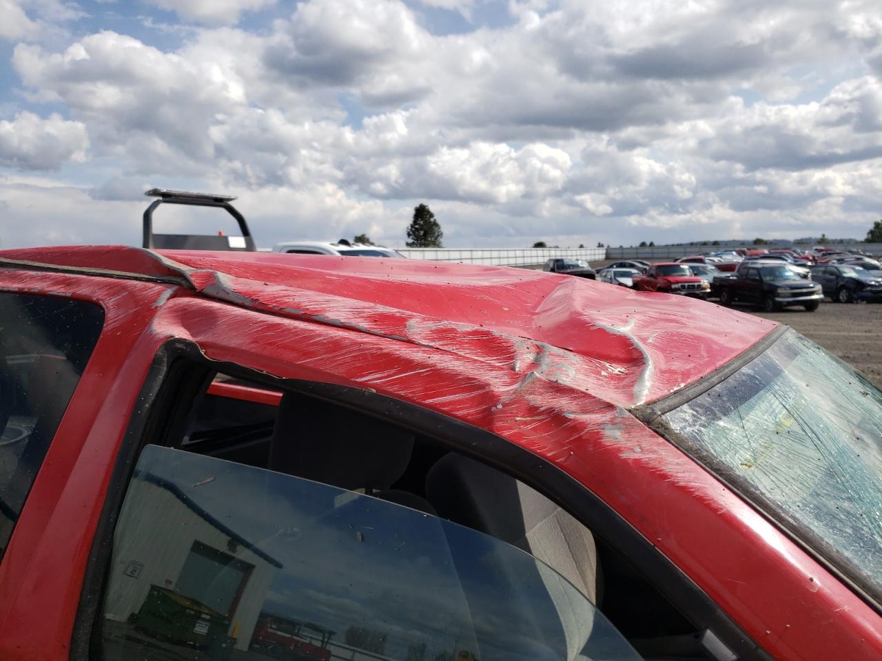 Photo 9 from auction – 2000 NISSAN FRONTIER K with VIN 1N6ED26YXYC386405