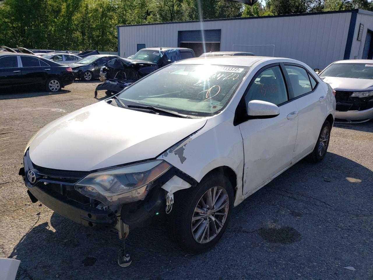 Photo 2 from auction – 2015 TOYOTA COROLLA L with VIN 5YFBURHE1FP184722