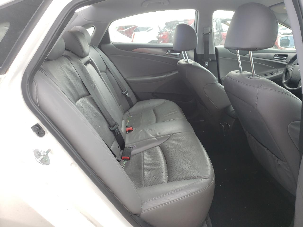 Photo 6 from auction – 2012 HYUNDAI SONATA HYB with VIN KMHEC4A49CA059919