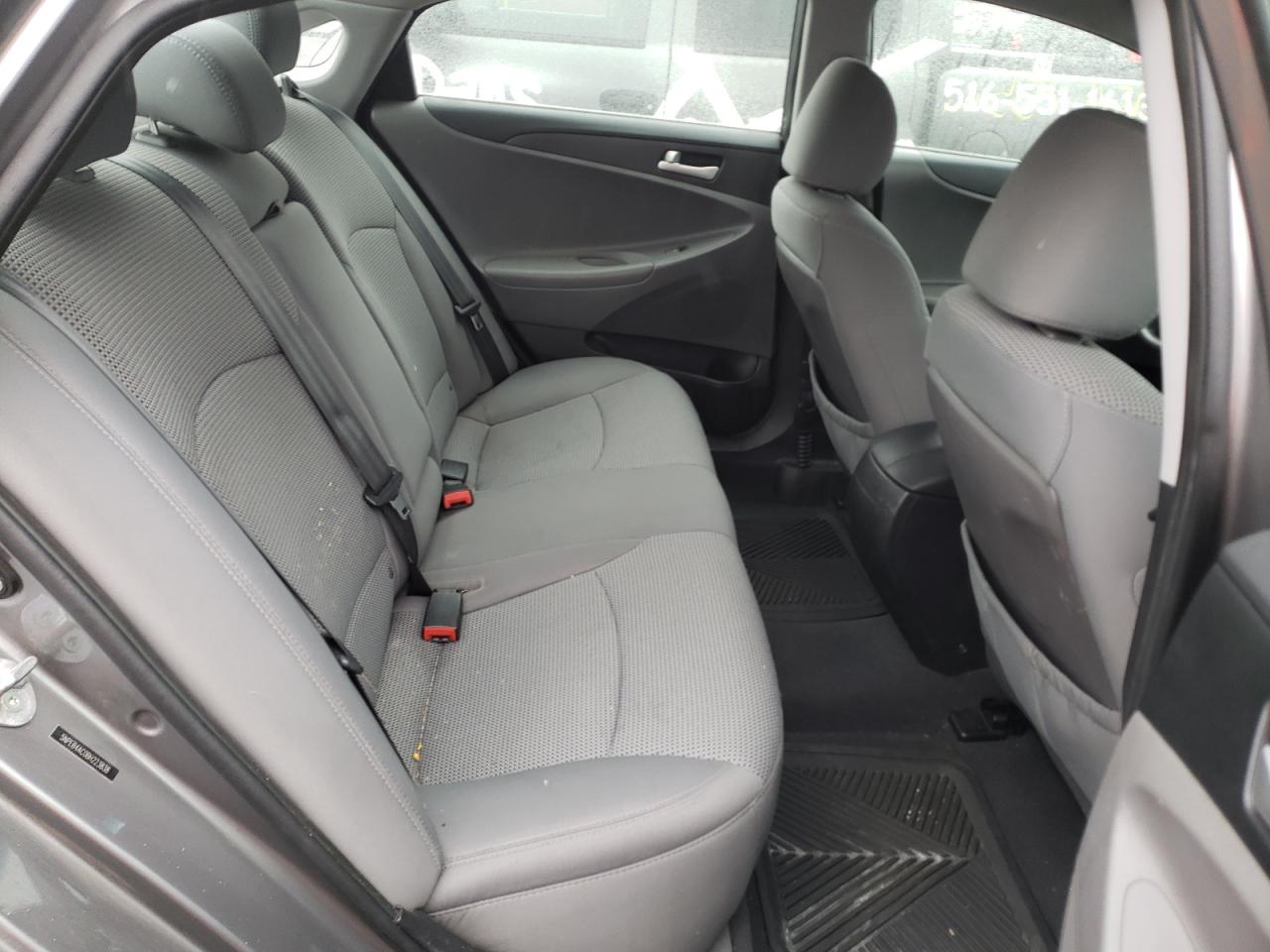 Photo 6 from auction – 2011 HYUNDAI SONATA GLS with VIN 5NPEB4AC0BH223838