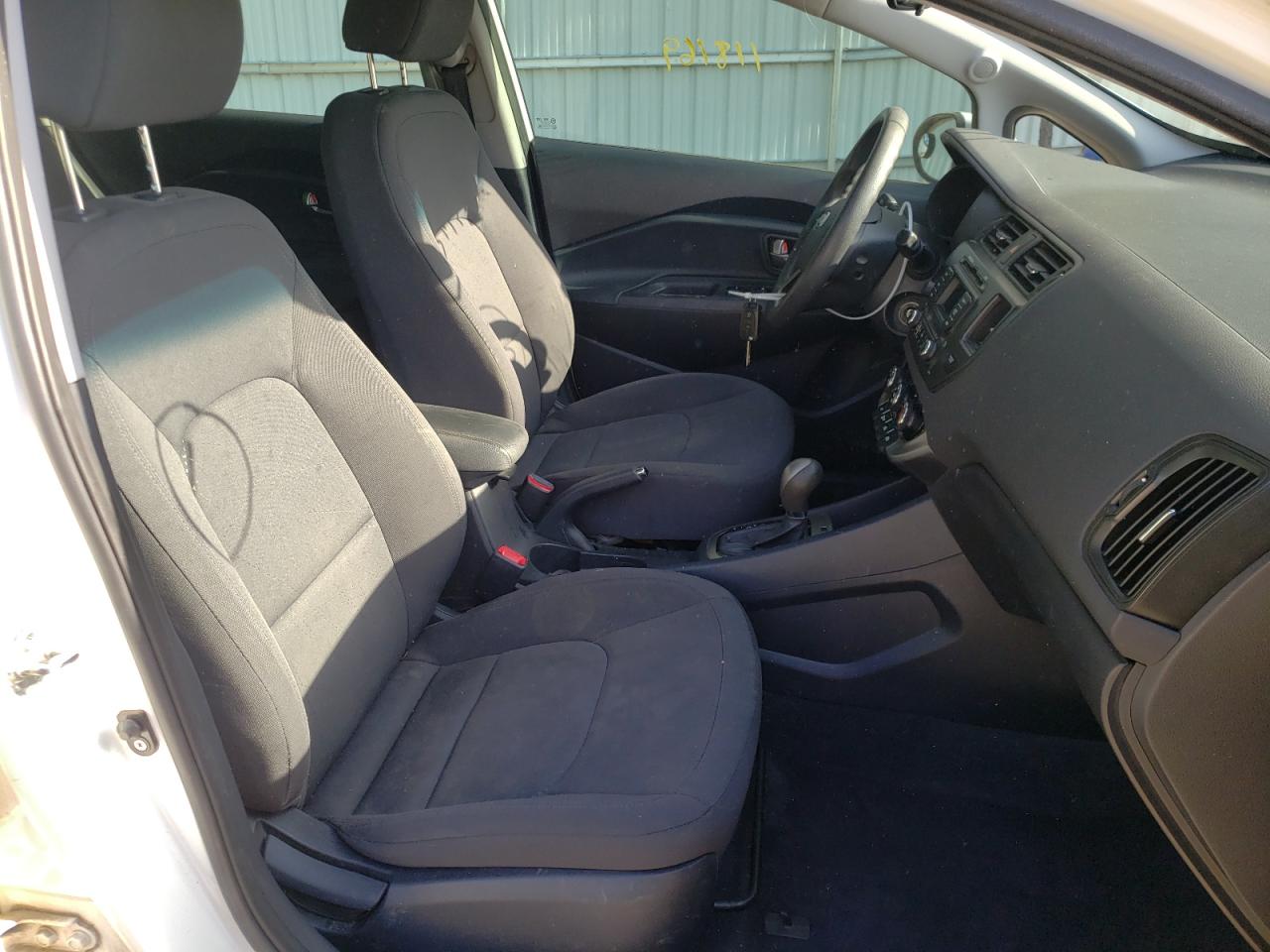 Photo 5 from auction – 2012 KIA RIO EX with VIN KNADN5A37C6031141