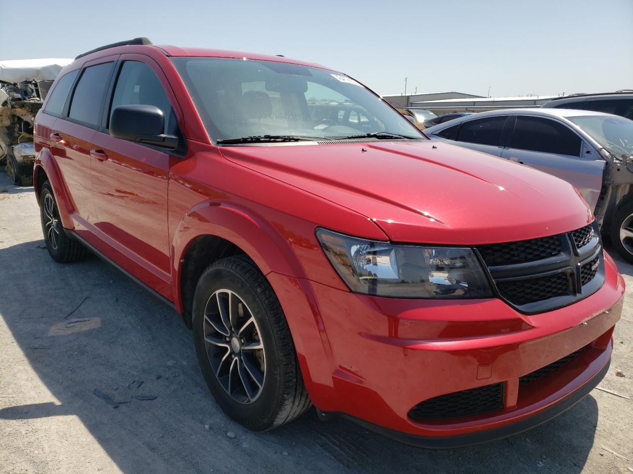DODGE JOURNEY SE 2017 with VIN 3C4PDCAB3HT704972 - Photo from auction