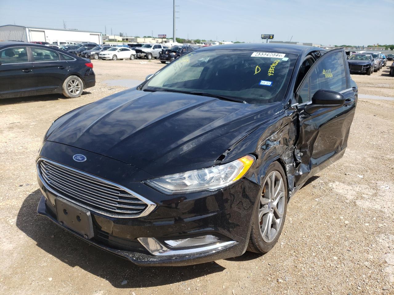 Photo 2 from auction – 2017 FORD FUSION SE with VIN 3FA6P0HD5HR312149
