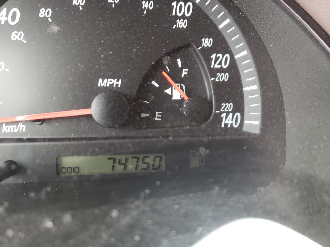 Photo 8 from auction – 2002 TOYOTA CAMRY LE with VIN 4T1BE30K02U615605