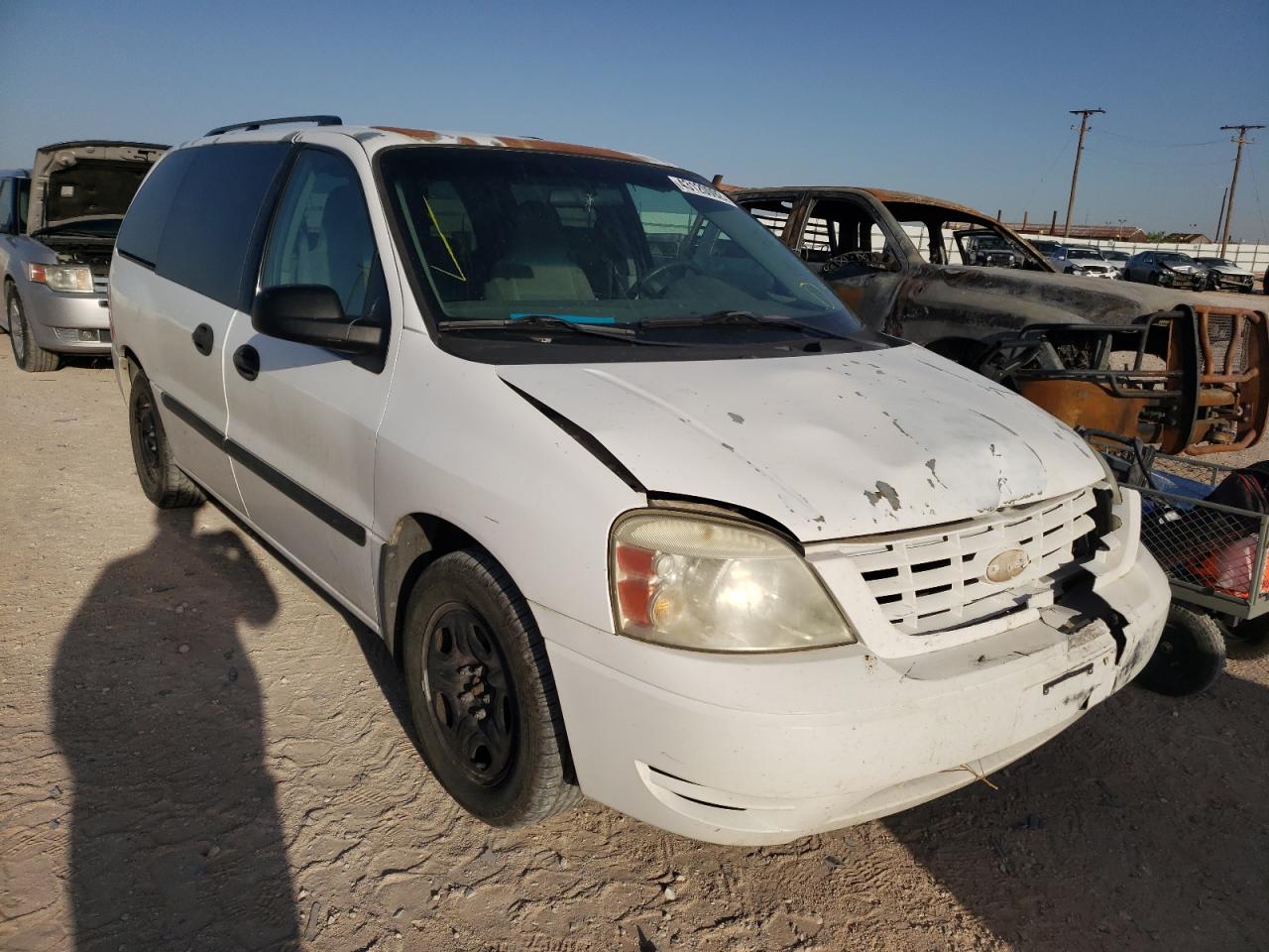 FORD FREESTAR S 2005 with VIN 2FMZA51605BA03552 - Photo from auction