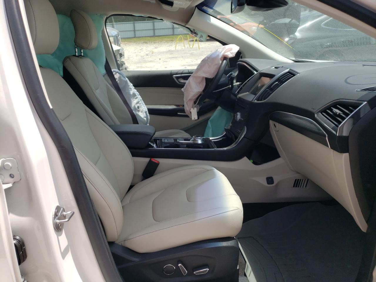 Photo 5 from auction – 2019 FORD EDGE TITAN with VIN 2FMPK3K90KBB85654