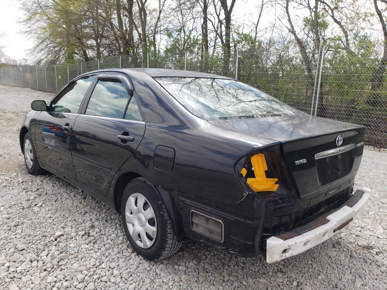 Photo 3 from auction – 2003 TOYOTA CAMRY LE with VIN 4T1BE32K83U132703