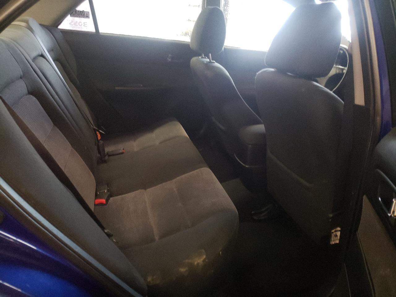 Photo 6 from auction – 2004 MAZDA 6 S with VIN 1YVFP80D845N15712