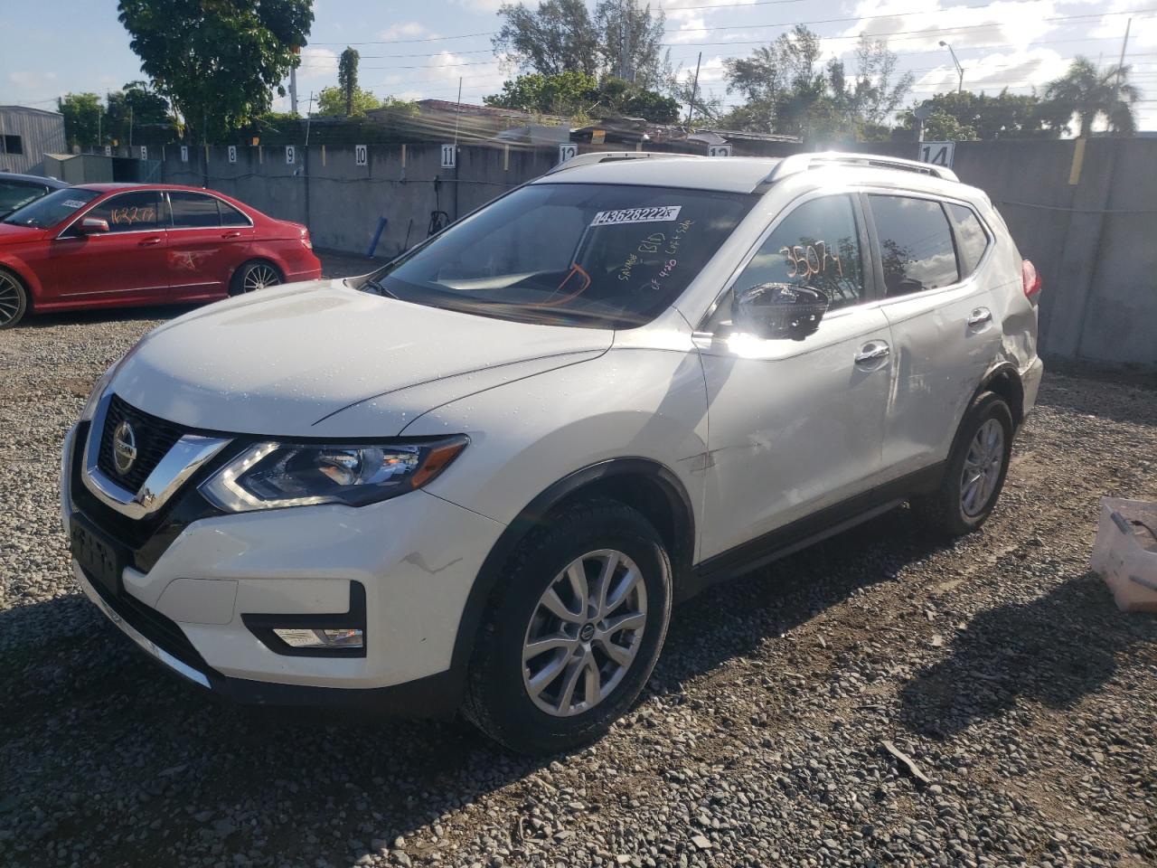 Photo 2 from auction – 2018 NISSAN ROGUE S with VIN KNMAT2MV2JP519251