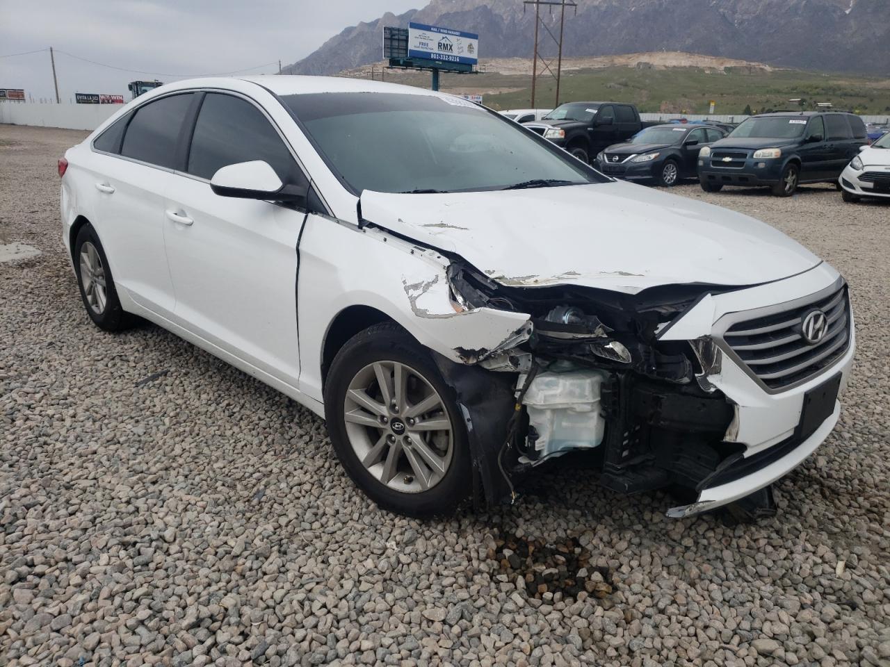 HYUNDAI SONATA SE 2015 with VIN 5NPE24AF5FH222085 - Photo from auction