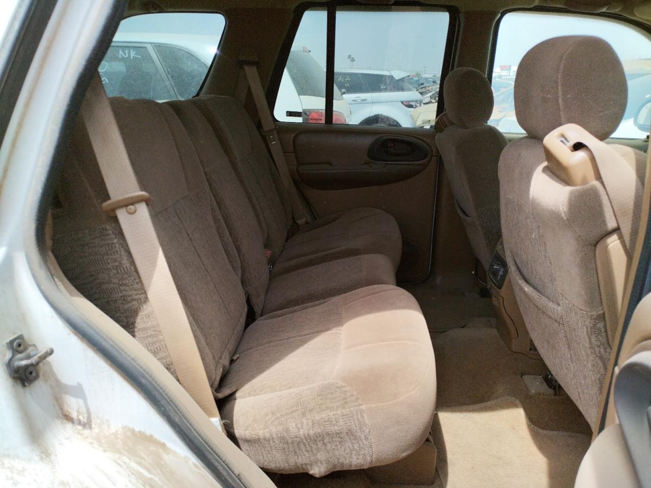 Photo 6 from auction – 2002 CHEVROLET TRAILBLAZE with VIN 1GNDT13S722438136