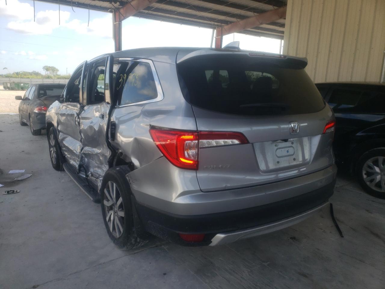 Photo 3 from auction – 2019 HONDA PILOT EX with VIN 5FNYF5H31KB042078