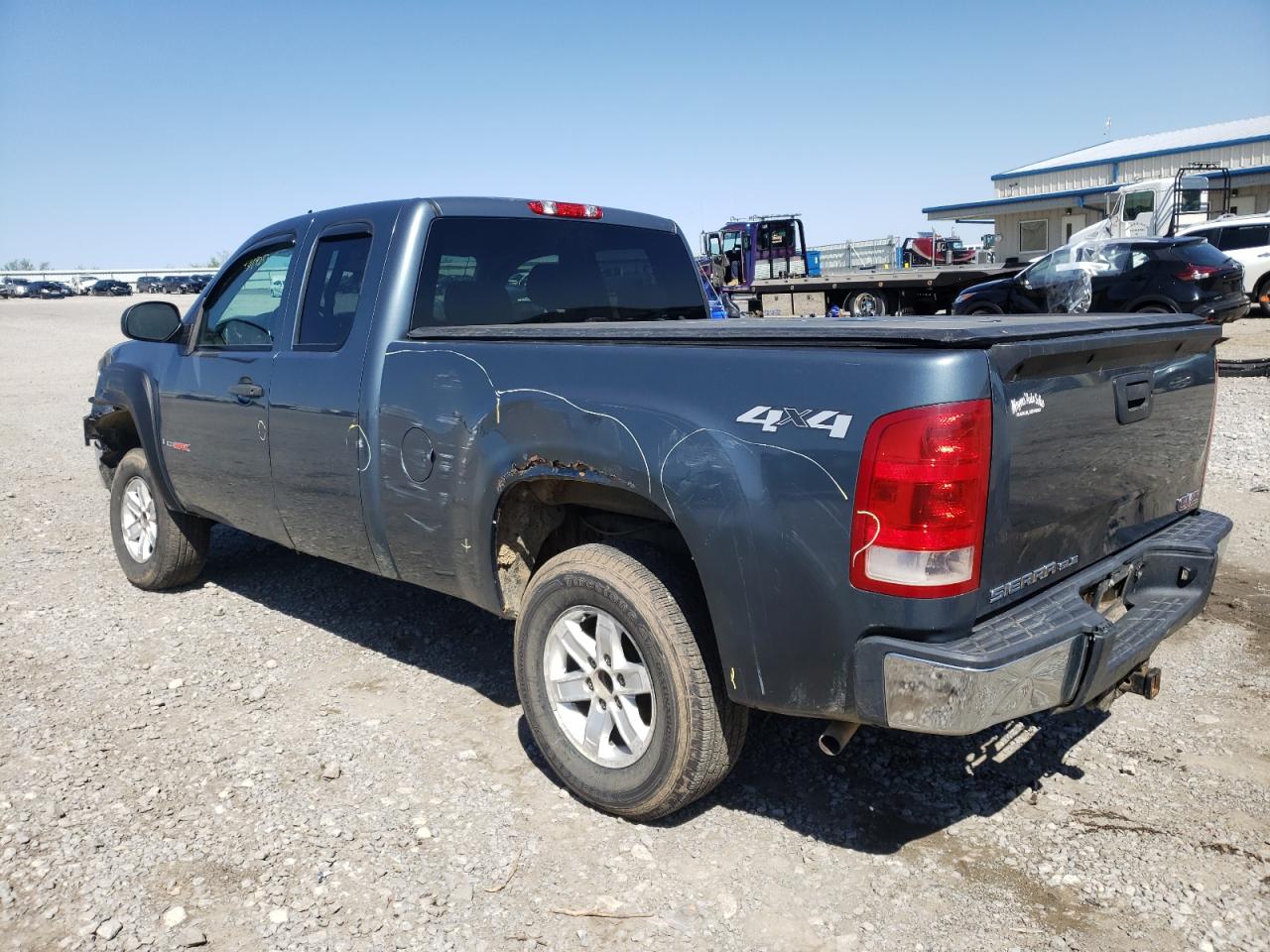 Photo 3 from auction – 2008 GMC SIERRA K15 with VIN 2GTFK19Y681174058