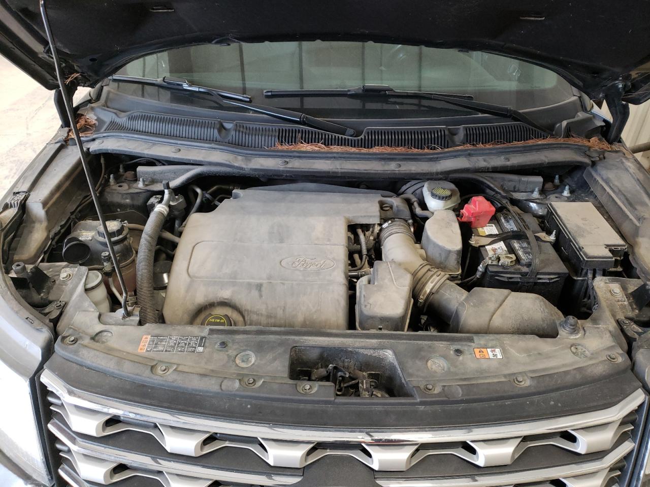 Photo 7 from auction – 2016 FORD EXPLORER L with VIN 1FM5K8F81GGB59814