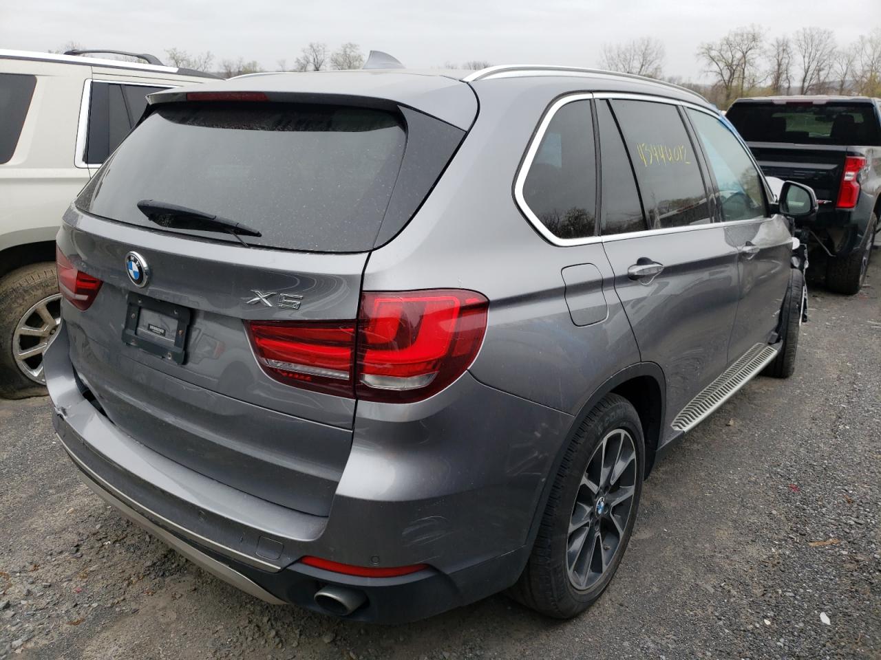 Photo 4 from auction – 2017 BMW X5 XDRIVE3 with VIN 5UXKR0C56H0U53233