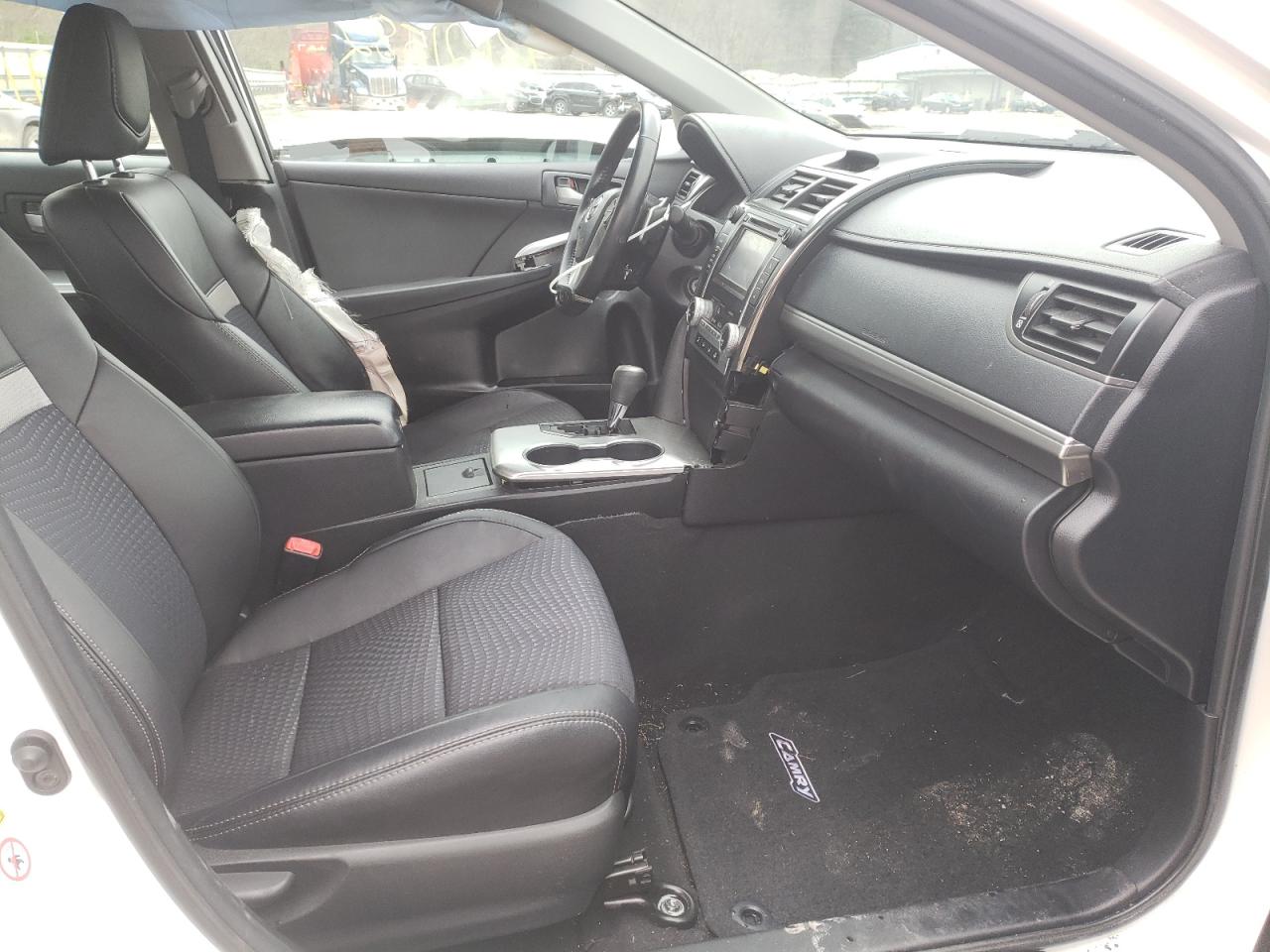 Photo 5 from auction – 2013 TOYOTA CAMRY L with VIN 4T1BF1FK2DU684310