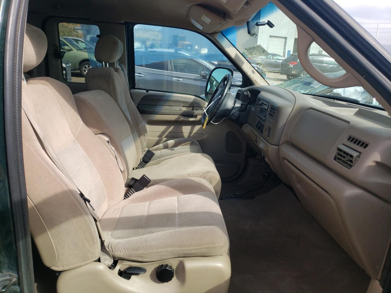 Photo 5 from auction – 2002 FORD F250 SUPER with VIN 1FTNX21F82EA90908
