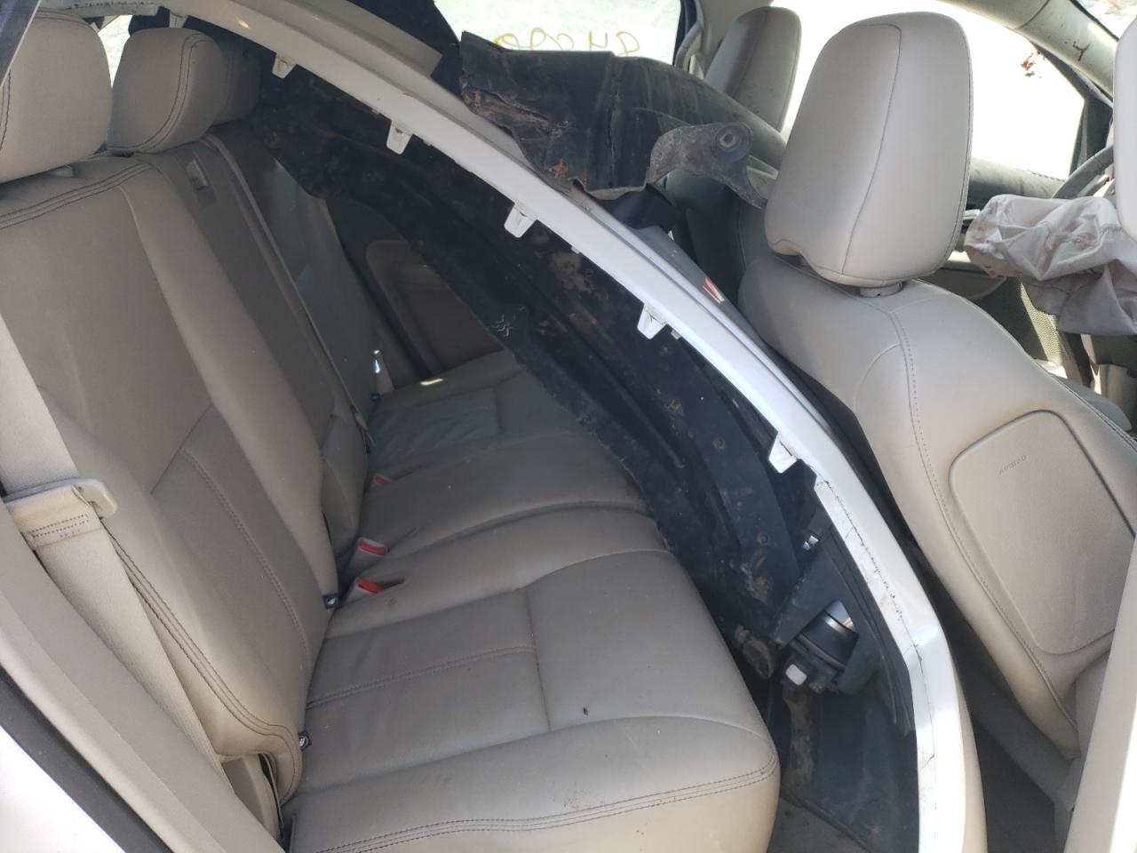 Photo 6 from auction – 2010 FORD EDGE LIMIT with VIN 2FMDK4KCXABA75911