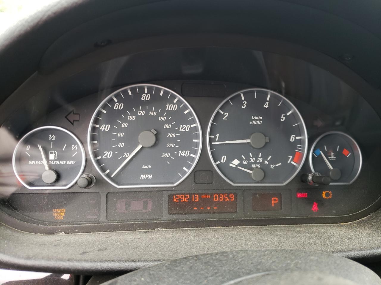 Photo 8 from auction – 2004 BMW 330 CI with VIN WBABW53404PL44151