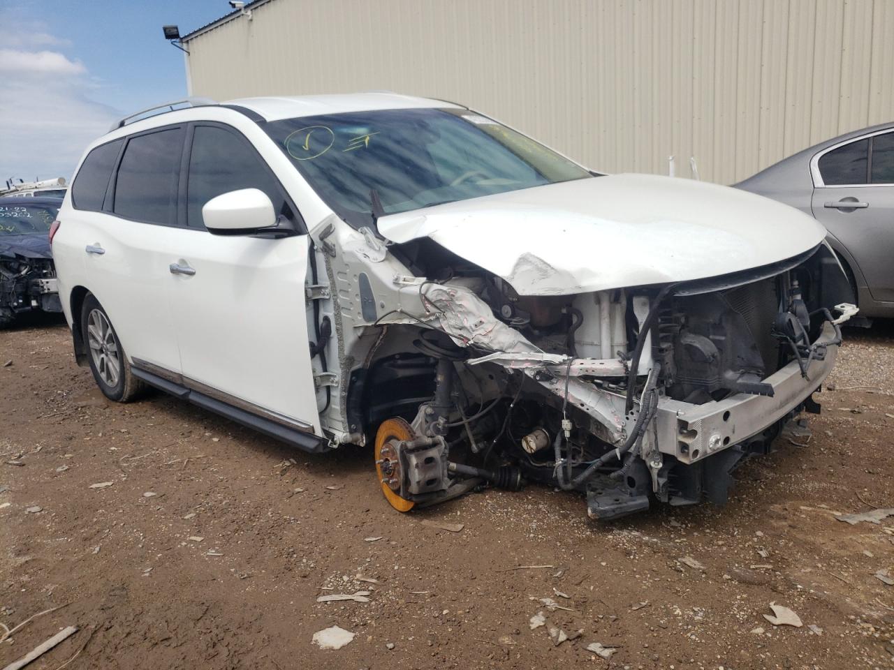 NISSAN PATHFINDER 2015 с VIN 5N1AR2MN3FC649404 - Фото с аукциона